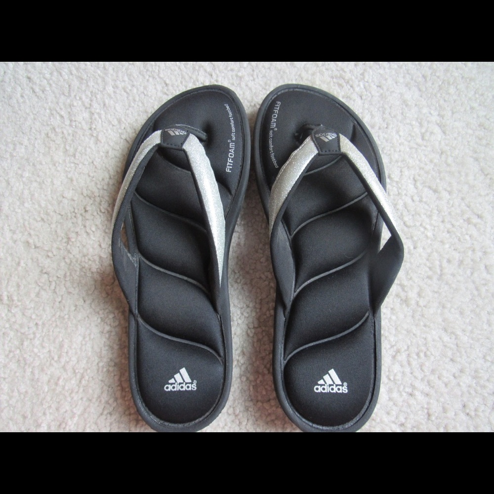 Adidas Memory Foam flip flops